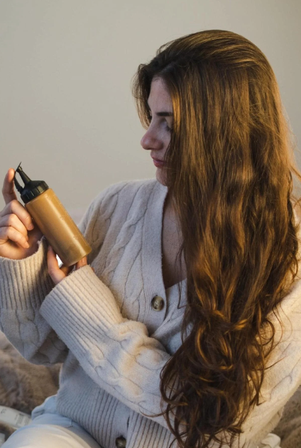 Building a sustainable hair care routine requires understanding your hair's unique needs and creating rituals you'll actually maintain. This is where many people struggle, they start amazing routines but abandon them because they're complicated or inconvenient. Hair care rouitne makes creating sustainable practices surprisingly simple. The key is building habits that feel like self-care rather than chores, then enjoying the remarkable results as your routine becomes second nature.